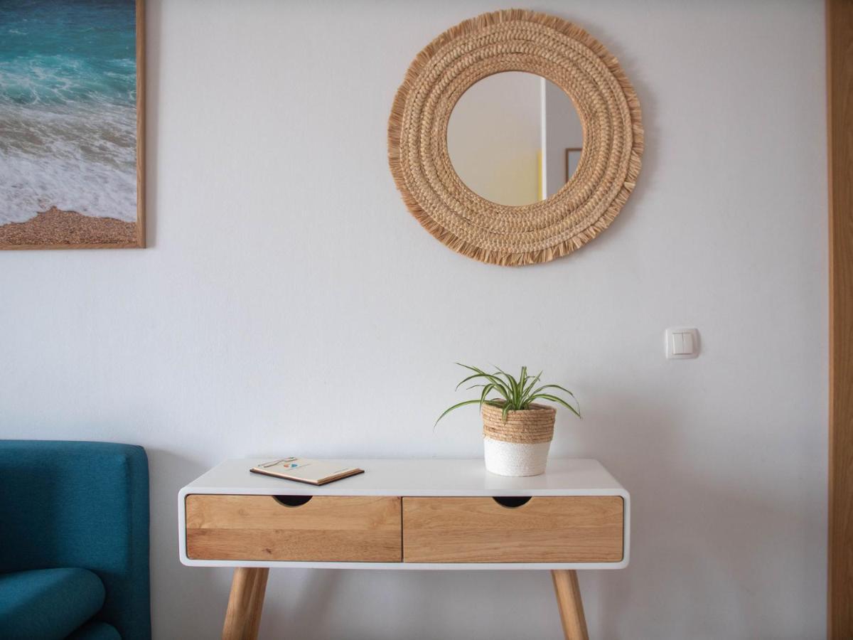 Sunny Apartment *